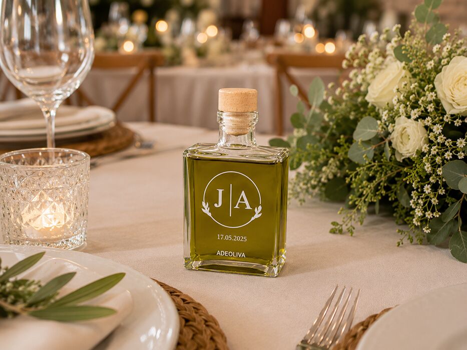 Huile d'Olive PREMIUM en Flasque 100ml pour les mariages 2 Mariage avec de l'huile d'olive vierge extra, petite bouteille de 100 ml
