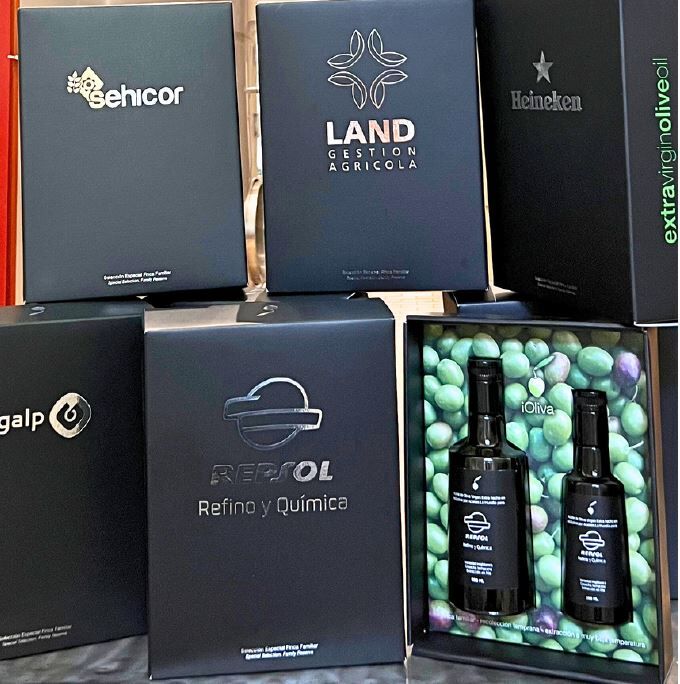Estuche Regalo Aceite de Oliva para Empresas 2x500ml ó 500ml+250ml 3 varios estuches regalo personalizados y serigrafiados